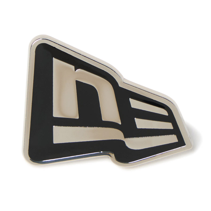 ニューエラ NEW ERA キャップアクセサリー ピンズ Flagロゴ シルバー