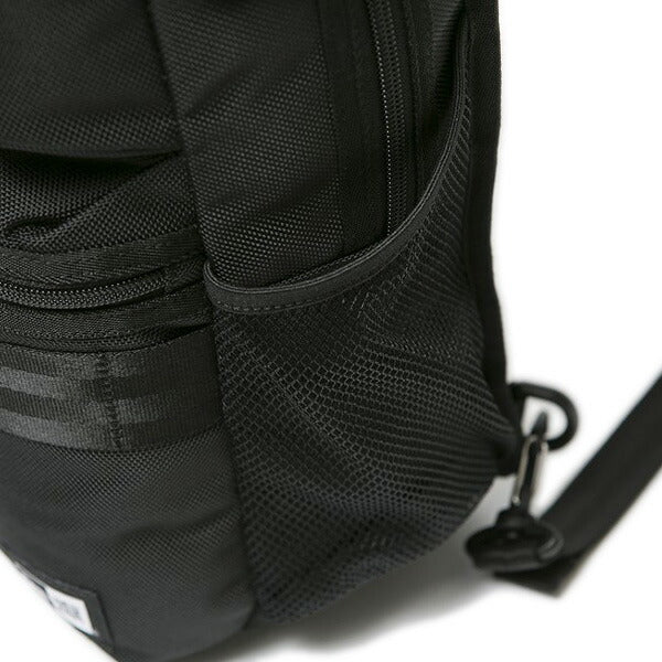 スリングボディバッグ 12L ブラック