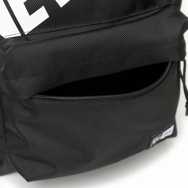 Youth ライトパック 18L ワードマーク ブラック