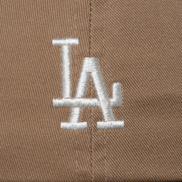 カジュアルクラシック MLB Casual Classic ロサンゼルス・ドジャース ミッドロゴ カーキ × クロームホワイト