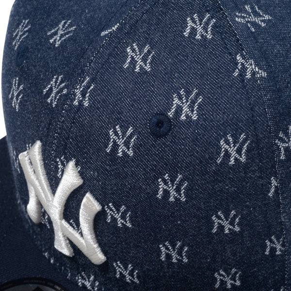 9FIFTY MLB Jacquard ニューヨーク・ヤンキース ネイビー × クローム ネイビーバイザー