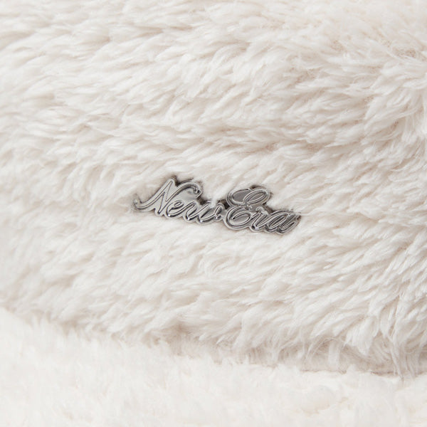 バケット01 Mink Fleece ミンクフリース Metal Logo アイボリー