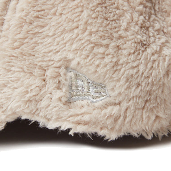 9TWENTY Mink Fleece ミンクフリース Metal Logo ライトベージュ