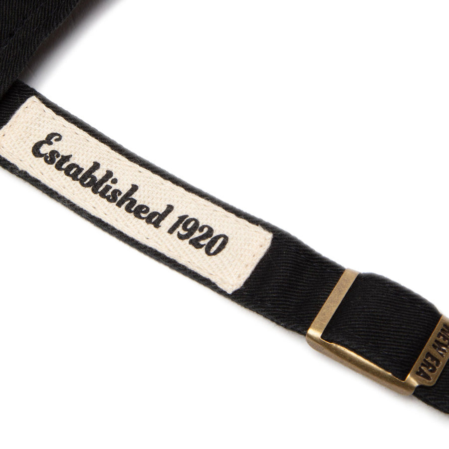 カジュアルクラシック Strap Logo ブラック