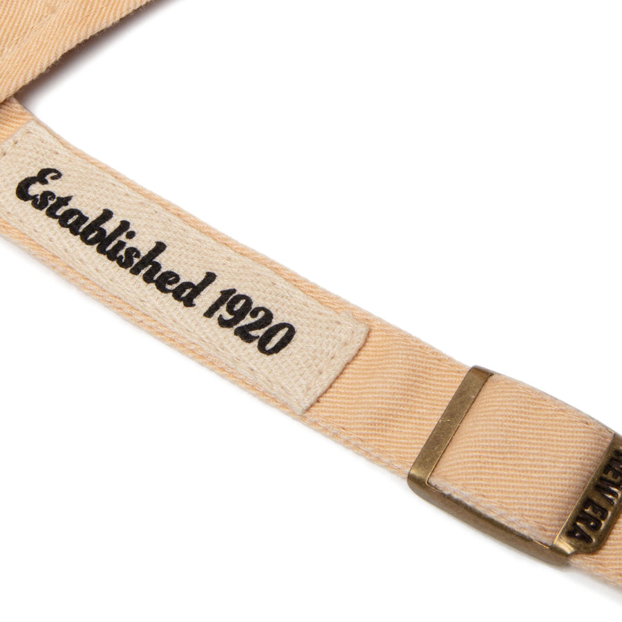 カジュアルクラシック Strap Logo マンゴーモカ