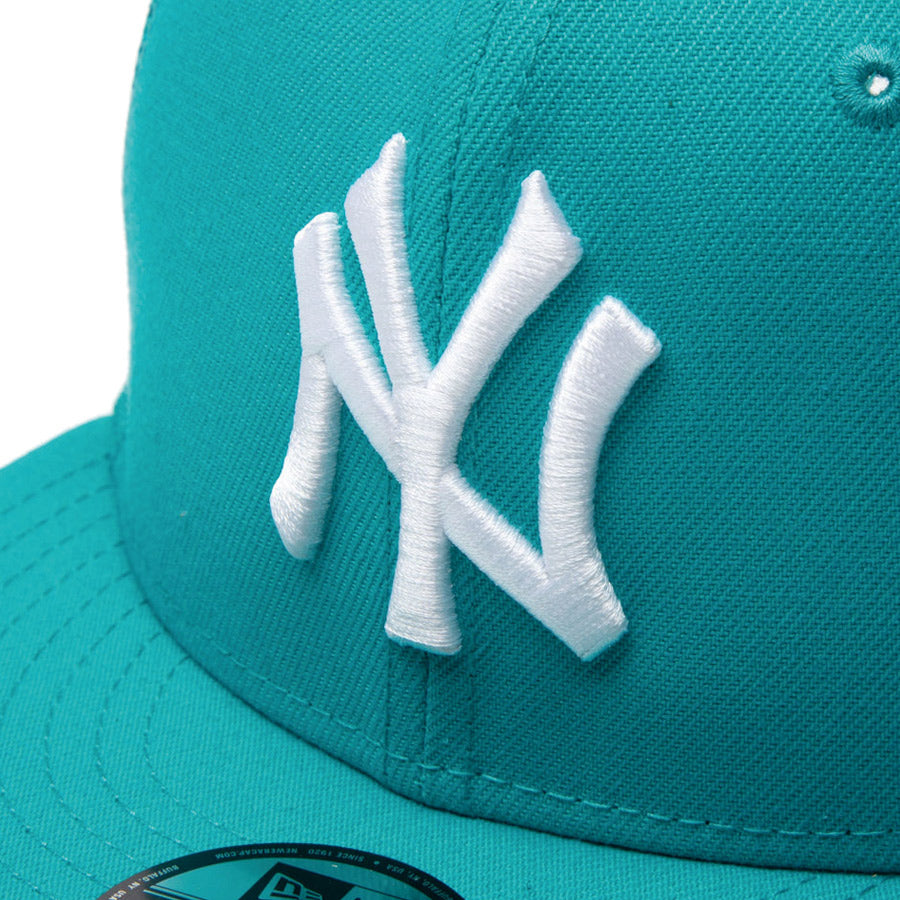 Youth 9FIFTY トラッカー Beautiful Beach ニューヨーク・ヤンキース ティールブリーズ
