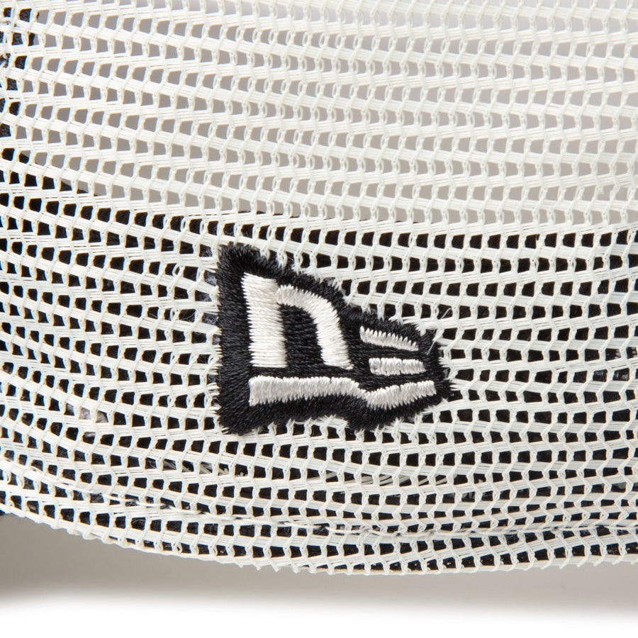 Youth 9FIFTY トラッカー All Mesh ニューヨーク・ヤンキース クローム ブラックバイザー