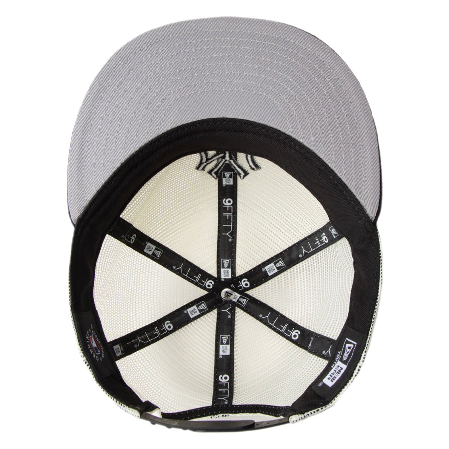 Youth 9FIFTY トラッカー All Mesh ニューヨーク・ヤンキース クローム ブラックバイザー