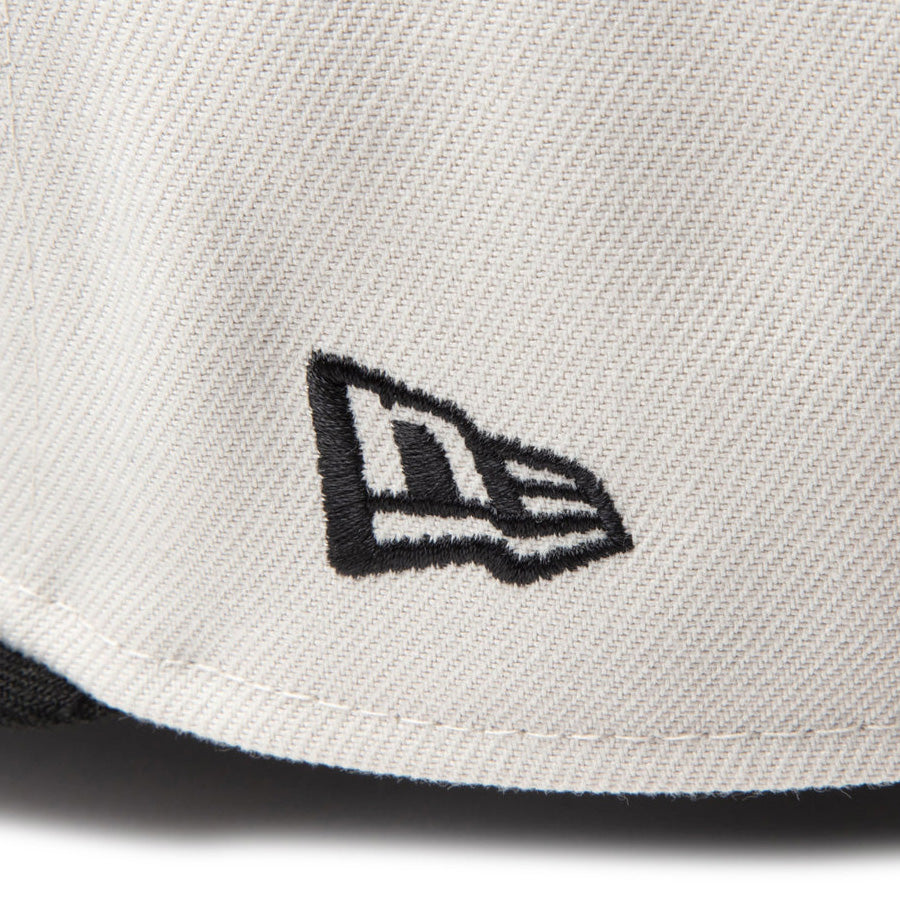 Youth 9FIFTY Dinosaur ティラノサウルス クロームホワイト ブラックバイザー