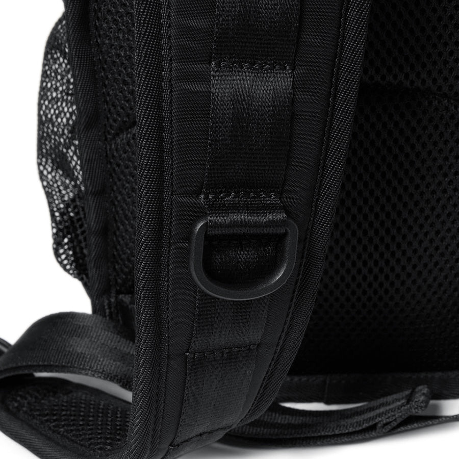スリングボディバッグ 12L ナイロンツイル ブラック