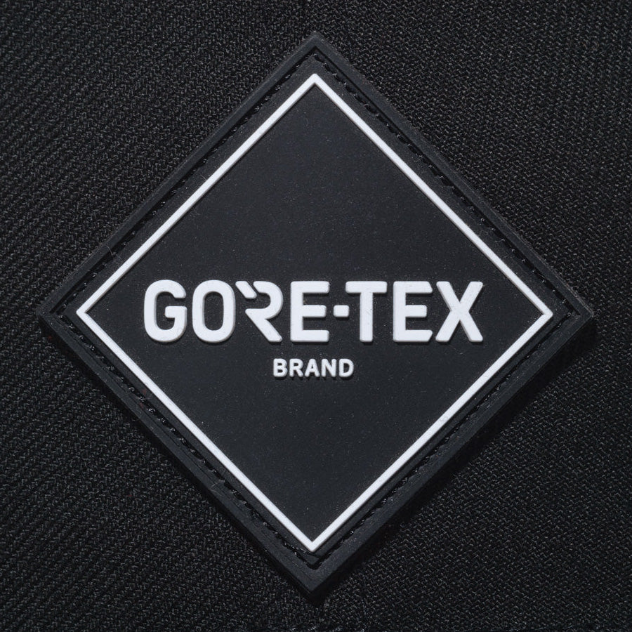 バケット01 GORE-TEX ブラック | アウトドア