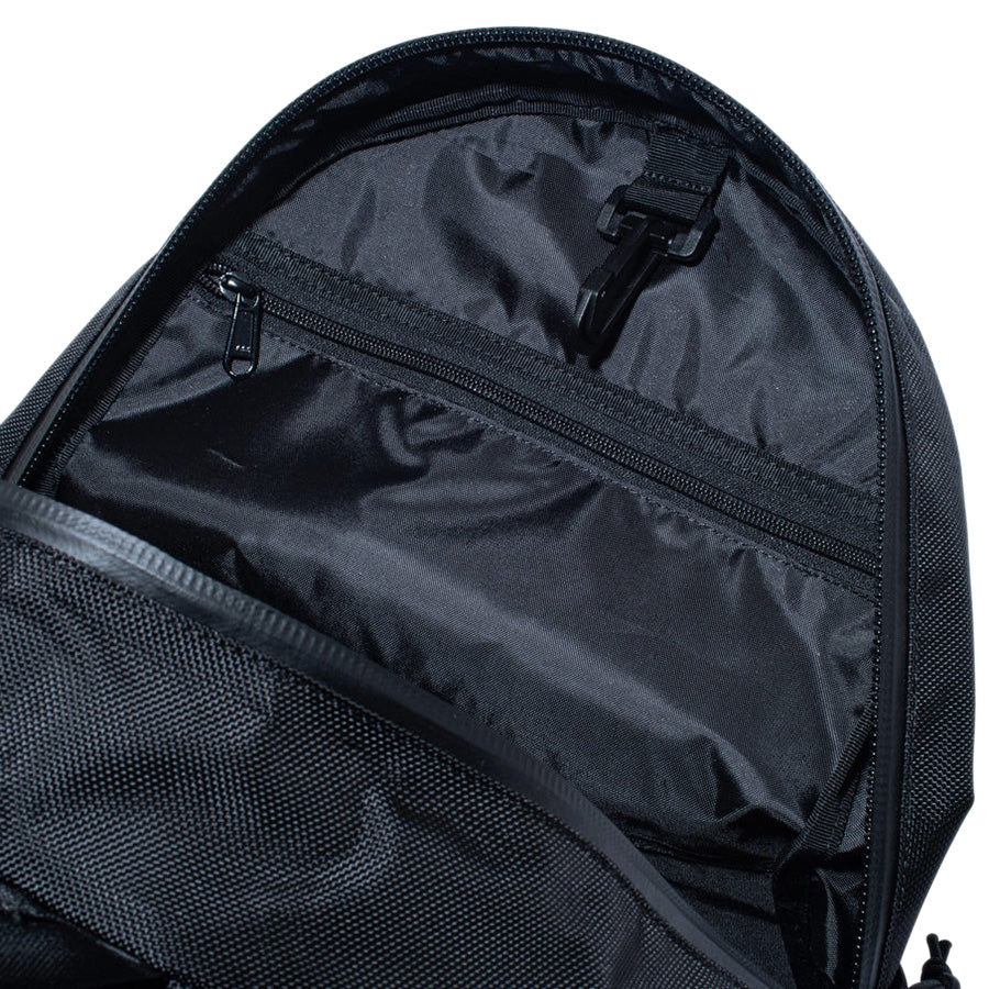 ライトパック 27L ナイロンツイル ブラック
