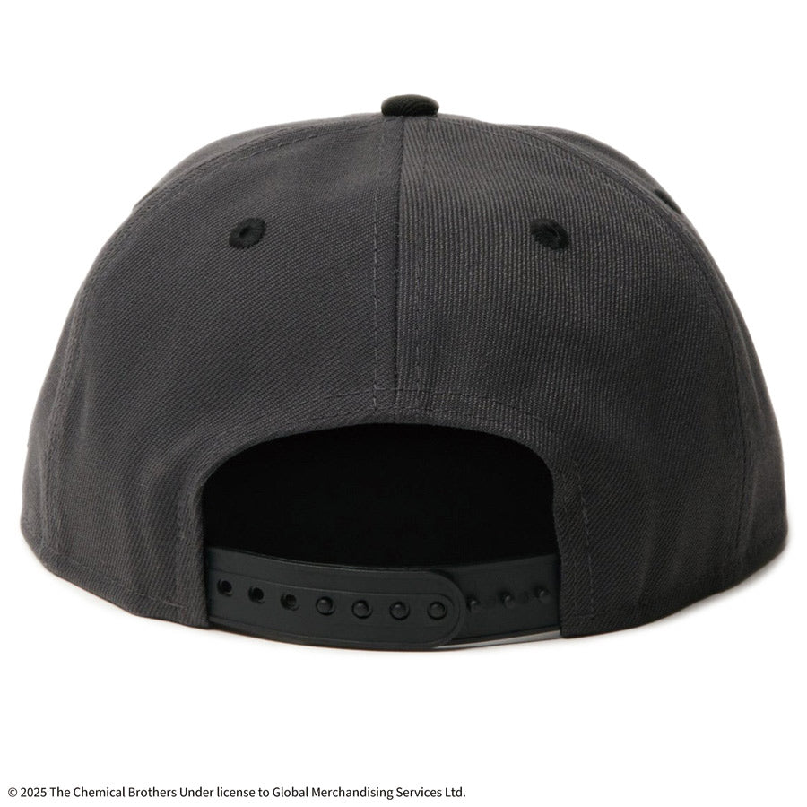 RC 9FIFTY The Chemical Brothers Born In The Echoes ダークグラファイト ブラックバイザー