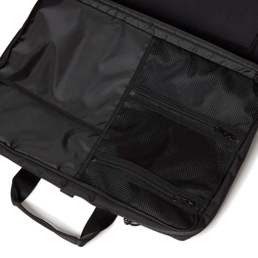 【アーバン ユーティリティ コレクション】スリーウェイ ブリーフバッグ 26L ブラック