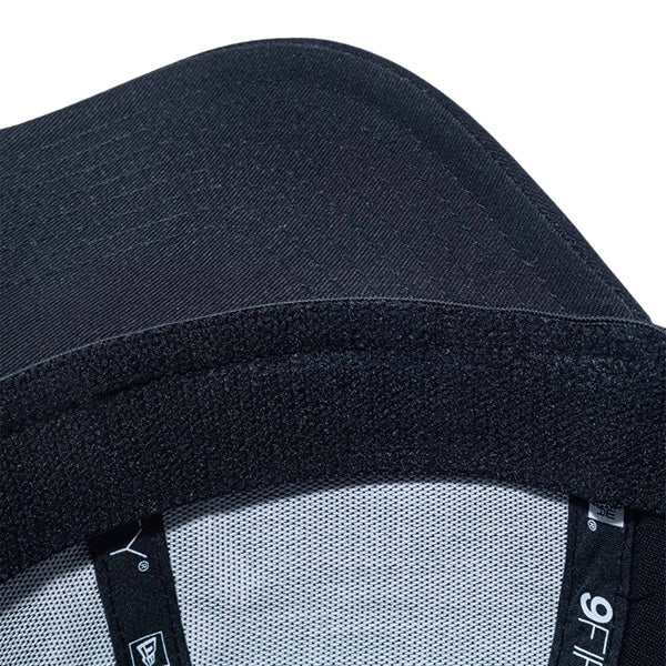 Youth 9FIFTY ストレッチスナップ ニューヨーク・ヤンキース ブラック × ホワイト