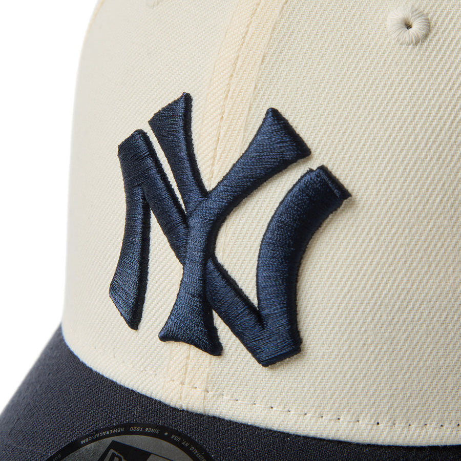 9FORTY MLB 2-Tone ニューヨーク・ヤンキース クーパーズタウン ワインコルク ネイビーバイザー
