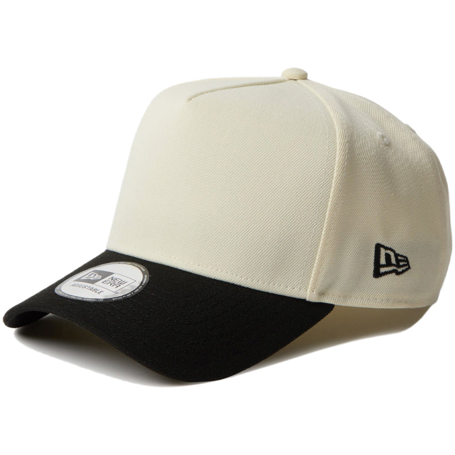 9FORTY A-Frame Essential オールドイングリッシュロゴ クローム ブラックバイザー