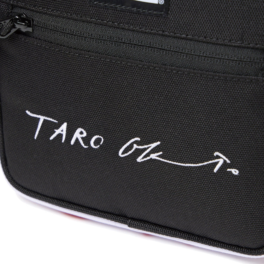 スクエア ショルダーポーチ 1.5L TARO OKAMOTO 岡本太郎