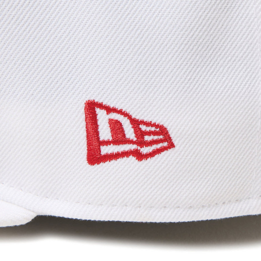 59FIFTY TARO OKAMOTO 岡本太郎 太陽の塔 ピンズ ホワイト