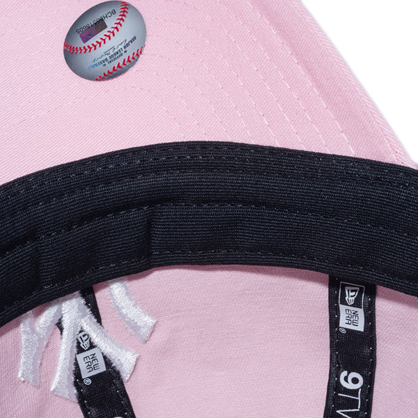 Youth 9TWENTY ウォッシュドコットン ニューヨーク・ヤンキース ピンク × ホワイト ハンドウォッシャブル