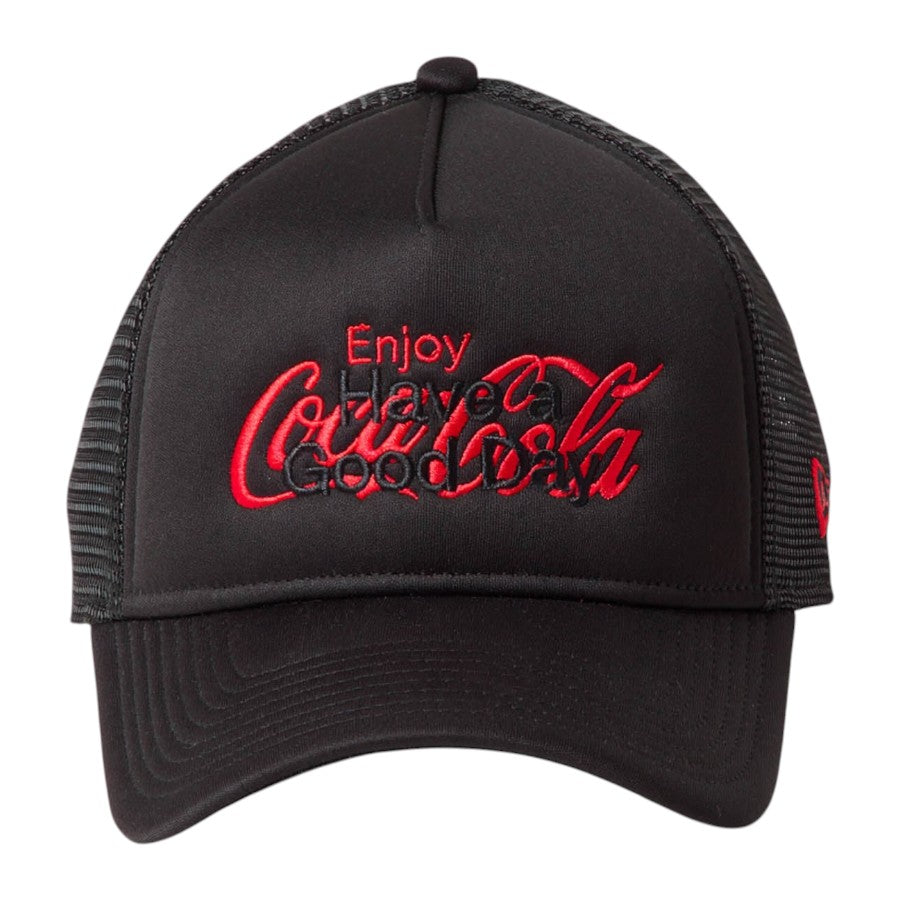 ニューエラ キャップ 帽子 NEW ERA CAP 9FORTY A-Frame トラッカー Coca-Cola designed by Kosuke Kawamura コカ･コーラ ブラック 15156434 正面