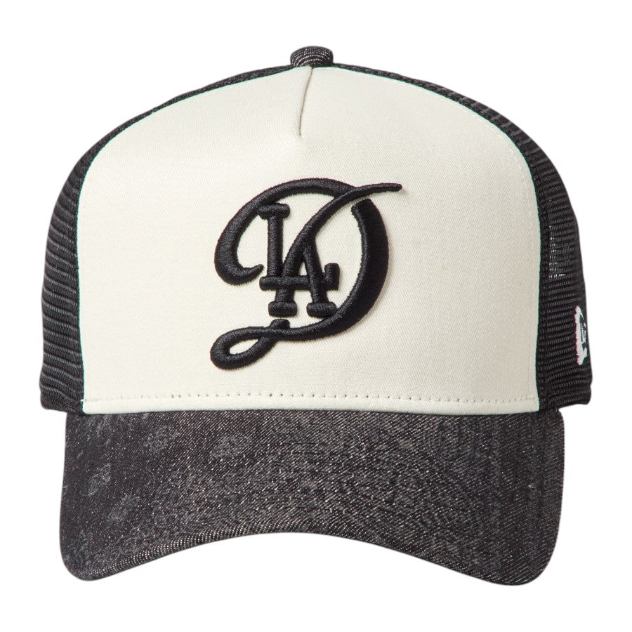 ニューエラ キャップ 帽子 NEW ERA CAP 9FORTY A-Frame トラッカー Laser Burn Out Denim デニム バンダナ柄 ロサンゼルス ドジャース シティーコネクトロゴ クロームホワイト/ブラック 15137100 正面