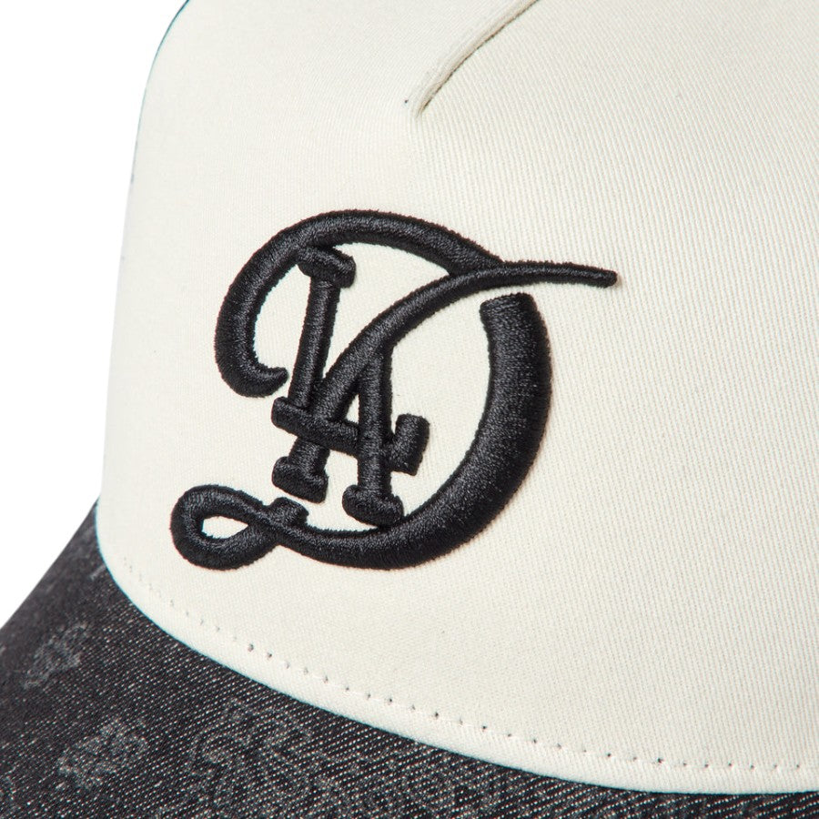ニューエラ キャップ 帽子 NEW ERA CAP 9FORTY A-Frame トラッカー Laser Burn Out Denim デニム バンダナ柄 ロサンゼルス ドジャース シティーコネクトロゴ クロームホワイト/ブラック 15137100 フロントロゴ
