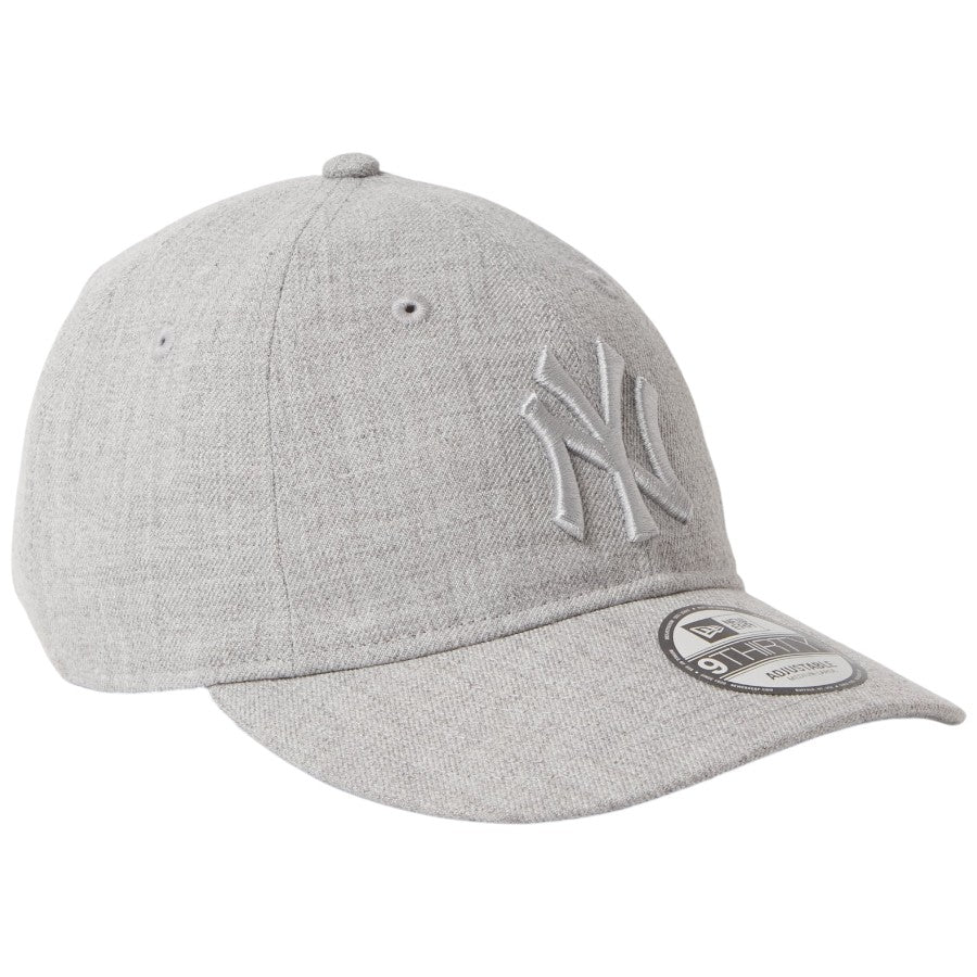 ニューエラ キャップ 帽子 NEW ERA CAP 9THIRTY MLB Tonal Logo トーナルカラー ニューヨーク ヤンキース ヘザーグレー 15137168 左斜め前