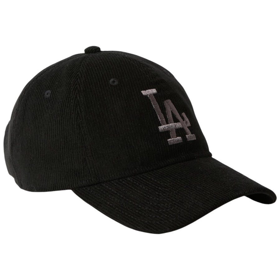 ニューエラ キャップ 帽子 NEW ERA CAP 9TWENTY Corduroy コーデュロイ ロサンゼルス ドジャース ブラック 15137271 左斜め前