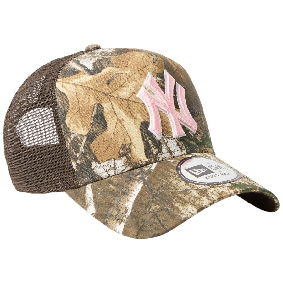 ニューエラ メッシュ キャップ 帽子 NEW ERA CAP 9FORTY A-Frame トラッカー MLB Real Tree Camo ニューヨーク ヤンキース リアルツリーカモ 15137096 左斜め前