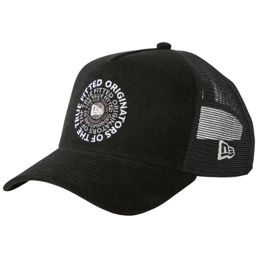 ニューエラ キャップ 帽子 NEW ERA CAP 9FORTY A-Frame トラッカー Corduroy コーデュロイ OOTTF ブラック 15137091 右斜め前