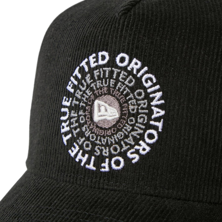 ニューエラ キャップ 帽子 NEW ERA CAP 9FORTY A-Frame トラッカー Corduroy コーデュロイ OOTTF ブラック 15137091 フロントロゴ