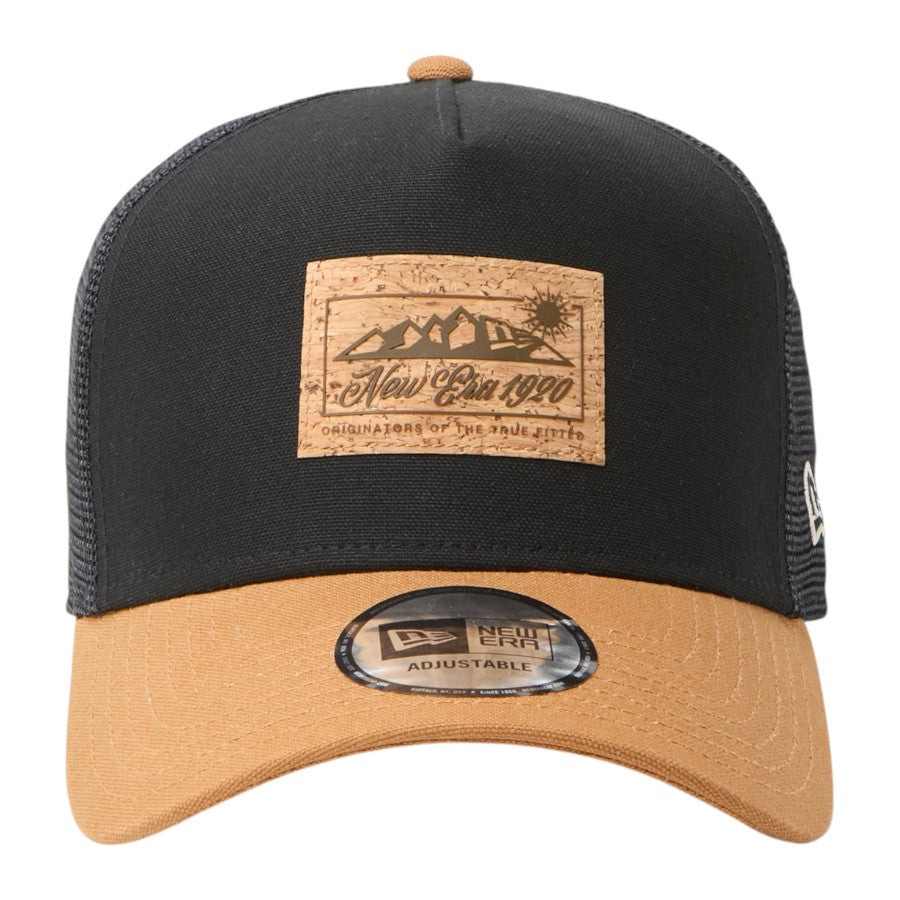 ニューエラ キャップ 帽子 NEW ERA CAP 9FORTY A-Frame トラッカー Cork Patch コルクパッチ ブラック/ライトブロンズ 15125117 | アウトドア 正面