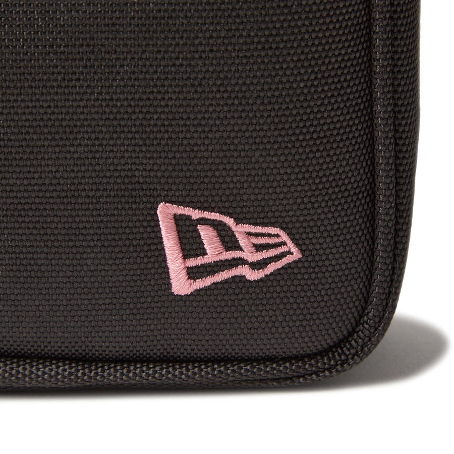 ニューエラ new era kids スクエアショルダーポーチ 1.5L ちいかわ / ちいかわ・ハチワレ・うさぎ ブラック 14864480 フラッグロゴ
