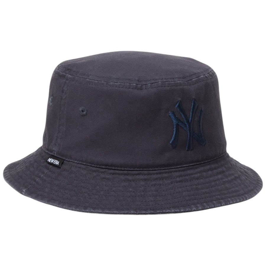 ニューエラ ハット バケハ NEW ERA HAT バケット01 リバーシブル MLB Bucket Hat ニューヨーク ヤンキース ネイビー ダークグラファイト 14744770 左斜め前