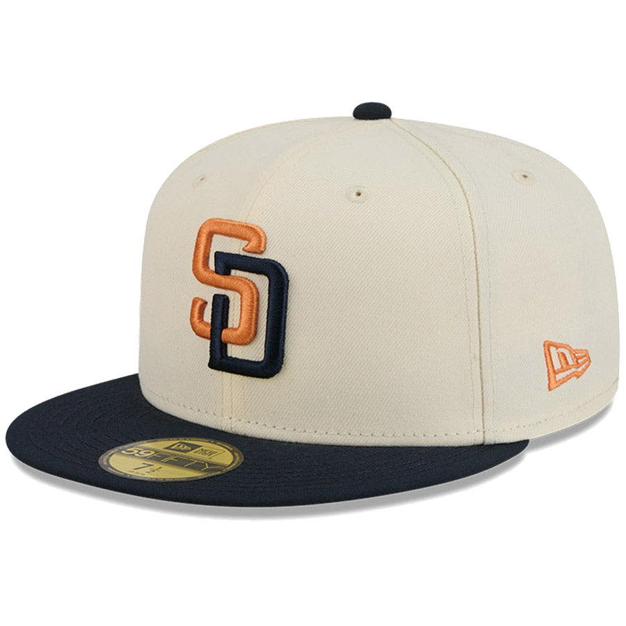 ニューエラ キャップ NEW ERA CAP 59FIFTY オンフィールド MLB City Connect シティー コネクト サンディエゴ パドレス クロームホワイト ブラックバイザー 14942553 右斜め前