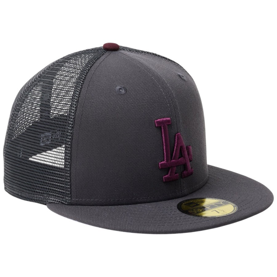 ニューエラ キャップ 帽子 NEW ERA CAP 59FIFTY トラッカー メッシュ ロサンゼルス ドジャース Hydrangea ハイドレンジア ダークグラファイト 14745132 左斜め前