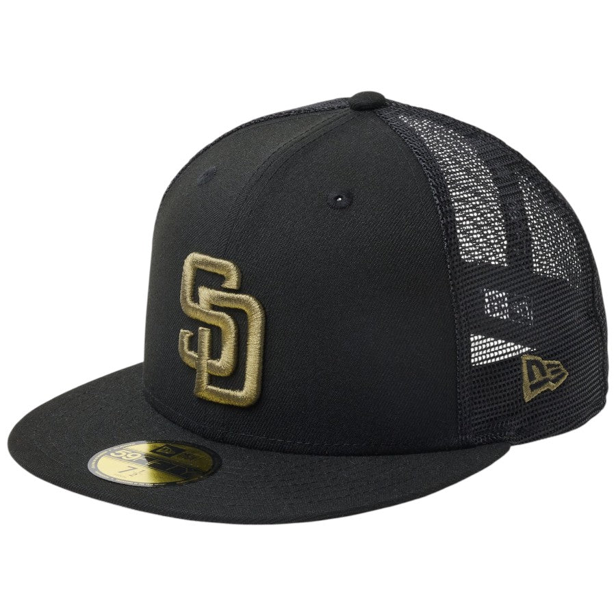 ニューエラ キャップ 帽子 NEW ERA CAP 59FIFTY トラッカー メッシュ サンディエゴ パドレス Hydrangea ハイドレンジア ブラック 14745129 右斜め前