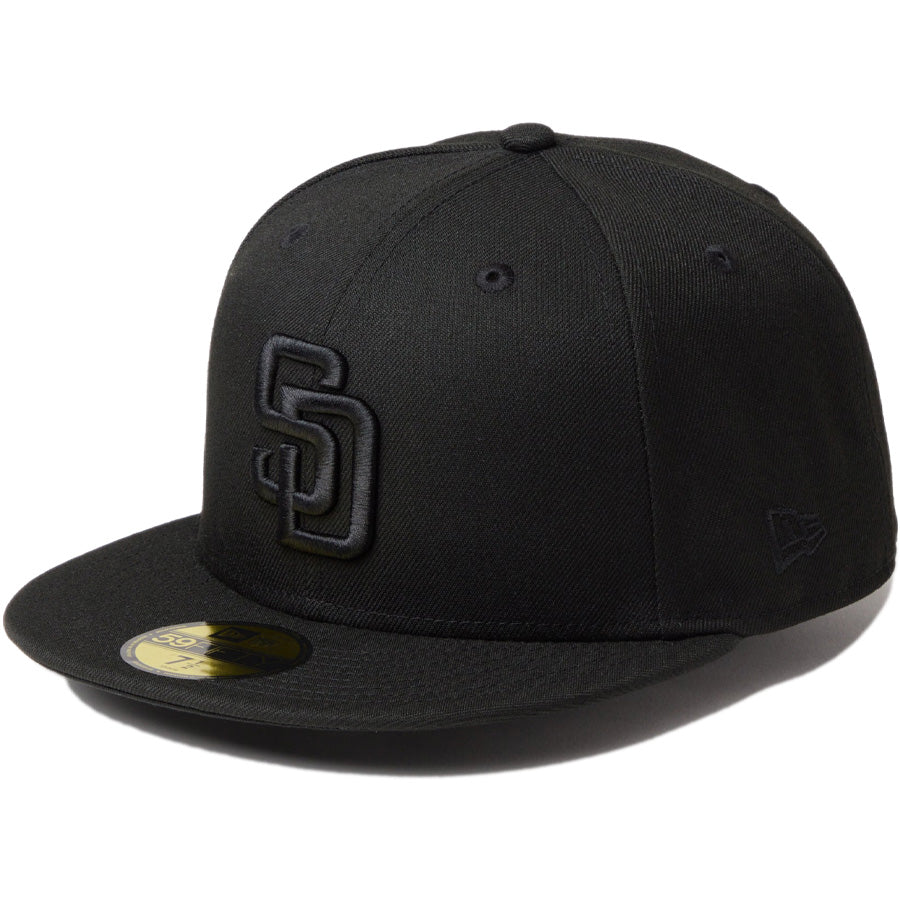 ニューエラ キャップ NEW ERA CAP MLB 59FIFTY サンディエゴ パドレス ブラック ブラック 14942684 右斜め前