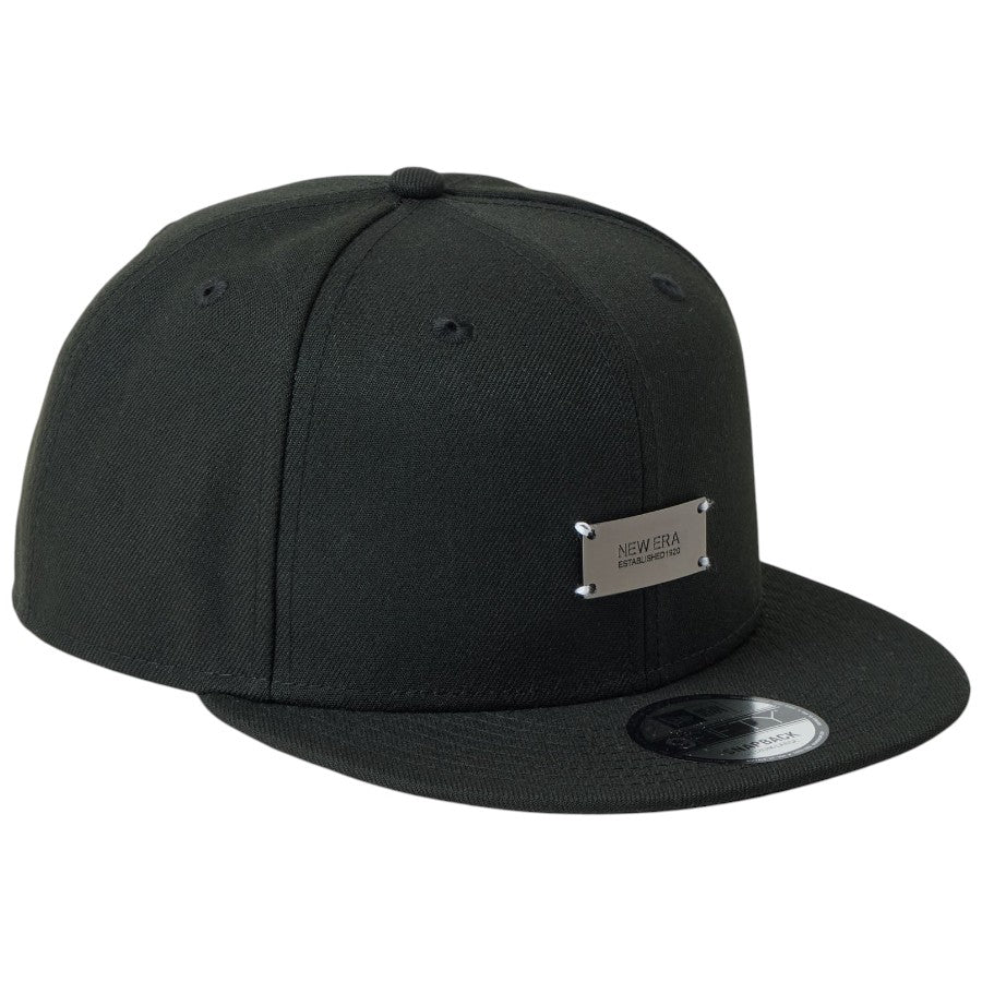 ニューエラ キャップ 帽子 NEW ERA CAP 9FIFTY Metal Plate メタルプレート ブラック/ブラック 14744814 左斜め前