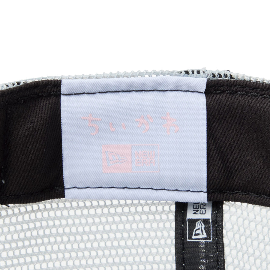 ニューエラ キャップ NEW ERA 9FORTY A-Frame トラッカー ちいかわ / ちいかわ・モモンガ スノーグレー 14864508 インナーロゴ