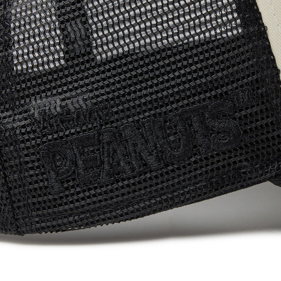 ニューエラ キャップ 帽子 NEW ERA CAP 9FORTY A-Frame トラッカー Vintage PEANUTS ピーナッツ スヌーピー GOLF ボックスロゴ クロームホワイト/ブラック 14865325 | ゴルフ 右サイド 刺繍