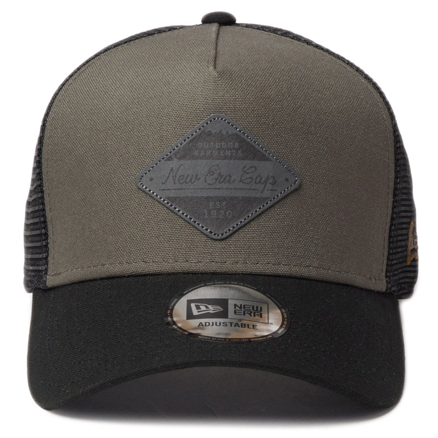 ニューエラ キャップ メッシュ NEW ERA 9FORTY A-Frame トラッカー Duck Canvas ダック キャンバス ダークモス/ブラック 14774384 | アウトドア 正面
