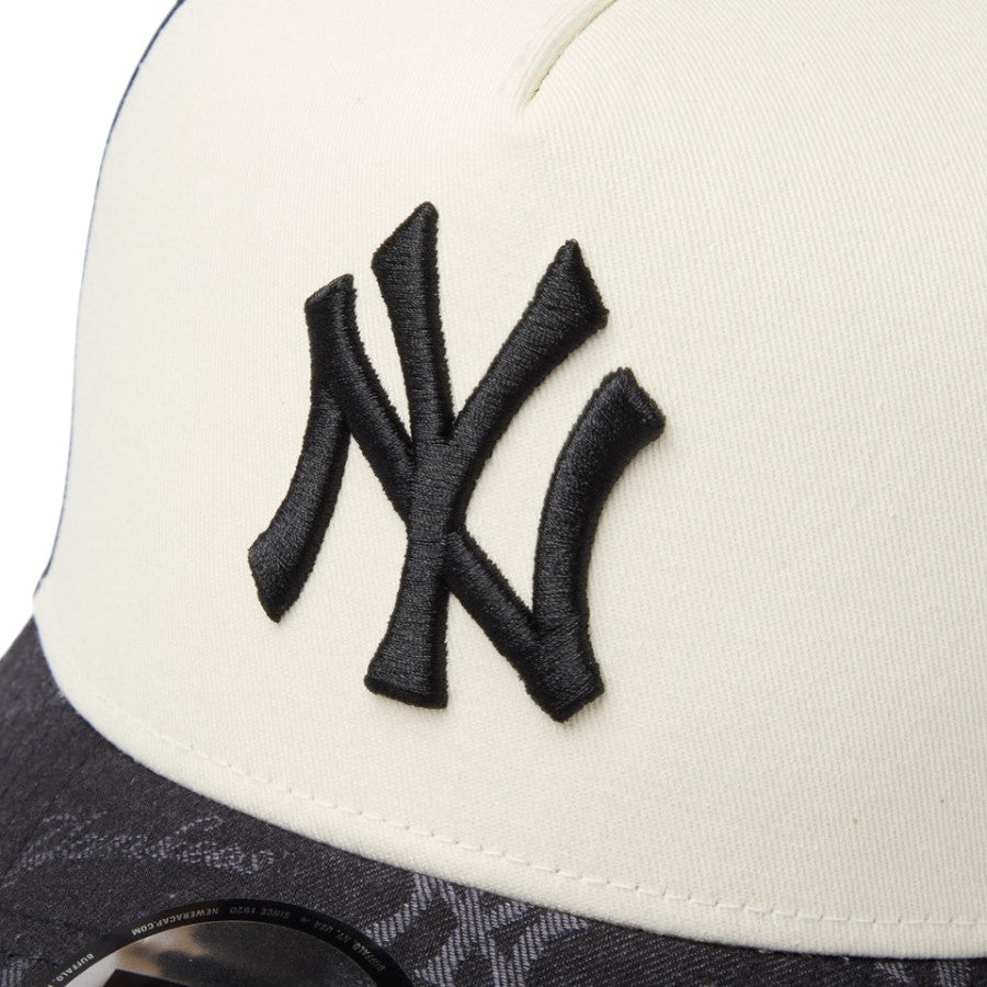ニューエラ キャップ 帽子 NEW ERA CAP 9FORTY A-Frame トラッカー MLB Jacquard ジャカード ニューヨーク ヤンキース ブラック 14744896 フロントロゴ