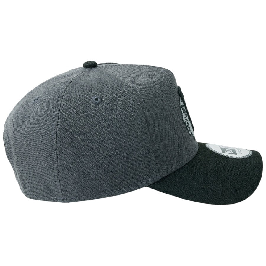 ニューエラ キャップ 帽子 NEW ERA CAP 9FORTY A-Frame NHL シカゴ ブラックホークス グラファイト/ブラック 14744970 右サイド