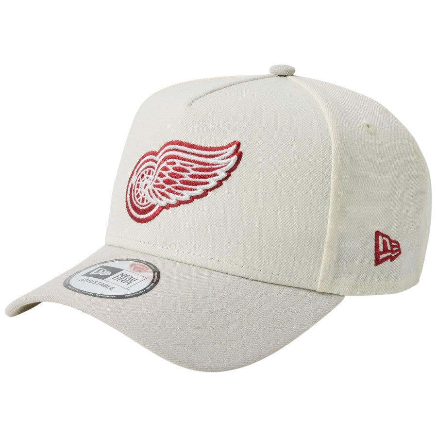 ニューエラ キャップ 帽子 NEW ERA CAP 9FORTY A-Frame NHL デトロイト レッドウィングス クロームホワイト/ストーン 14744965 右斜め前