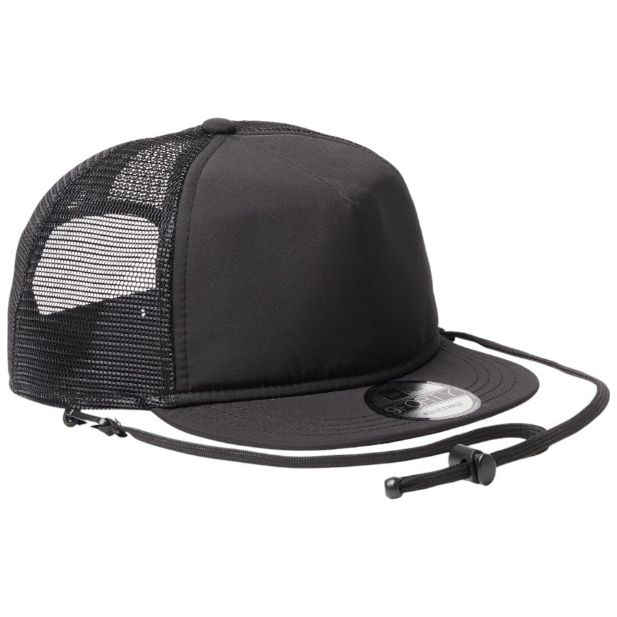 ニューエラ キャップ 帽子 NEW ERA CAP 9FORTY A-Frame トラッカー ショートバイザー Utility Collection Tech Surf ブラック 14774369｜アウトドア 左斜め前