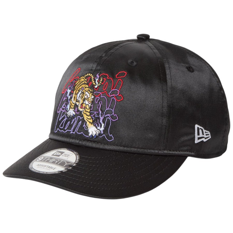 ニューエラ キャップ NEW ERA CAP 9THIRTY kansai yamamoto 山本寛斎 虎 サテン ブラック 14858855 右斜め前