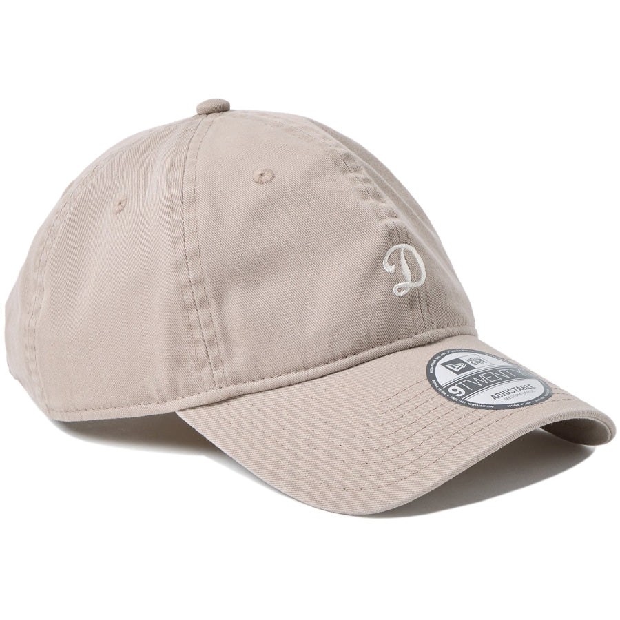 ニューエラ キャップ 帽子 NEW ERA CAP 9TWENTY MLB ベージュ スウェットバンド ロサンゼルス ドジャース Dロゴ アッシュブラウン 14745085 左斜め前