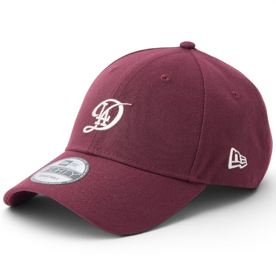 ニューエラ キャップ 帽子 NEW ERA CAP 9FORTY MLB ベージュ スウェットバンド ロサンゼルス ドジャース シティーコネクトロゴ フロステッドバーガンディー 14744854 右斜め前